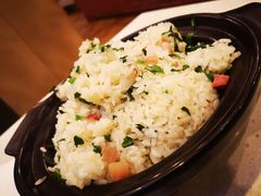 -闫府私房菜(经四路万达店)