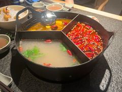 -三出山火锅(南京万象天地店)