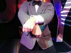 -厦门帷幕开啦红地毯蜡像艺术馆