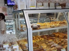面包甜点陈列柜-老大昌(淮海中路店)