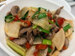 酸辣鸡杂-红色湘菜馆(春风店)