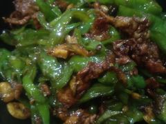 -洞庭土菜小炒馆(易发广场店)