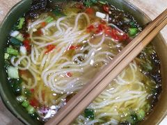 -全家福米线