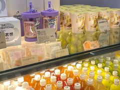 -喜茶(烟台海港路振华商厦店)