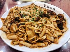 -壹阁胡羊焖饼(特色小吃街店)