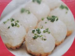 -小杨生煎(金山百联购物中心3楼店)