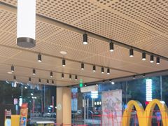 -麦当劳(台州路桥DT店)