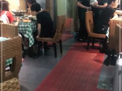 大堂-昱龙大盆牛蛙馆(三兴街总店)