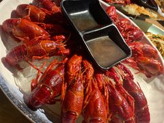 -沪小胖小龙虾(淮海中路旗舰店)