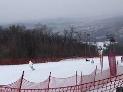 -中旅松花湖滑雪场