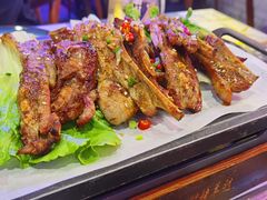-沪上名羊天下碳烤羊腿•东北烧烤•小龙虾(浦东直营总店)