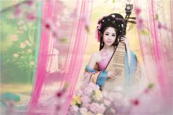 -九月鹰飞汉服摄影工作室