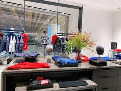 -Canada Goose加拿大鹅(沈阳万象城店)