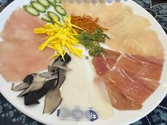-桥香园过桥米线(国贸店)
