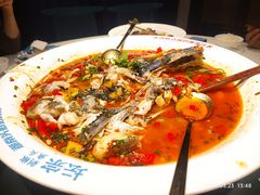 -坛宗剁椒鱼头(河西王府井店)