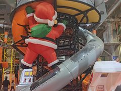 -嗨翻Hi-Fun竞技主题乐园·蹦床亲子生日轰趴(国光1937店)