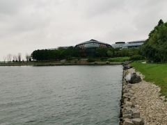 -上海滴水湖皇冠假日酒店