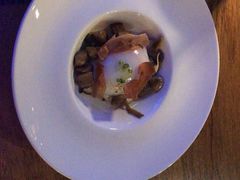 -暹罗酒肆泰餐厅酒吧