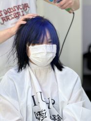 -V7 HAIR SALON