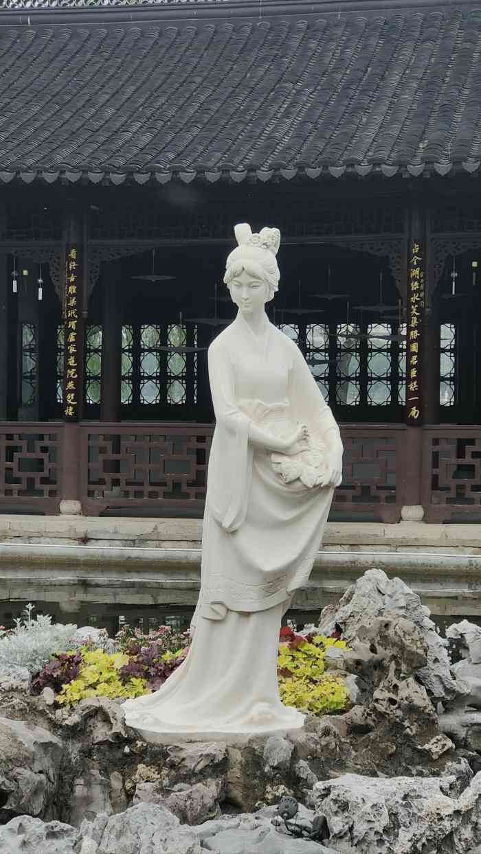 莫愁湖景区-"很方便的,坐地铁就到了.这还是第一次来.