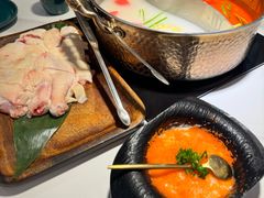 -椰子湾·海南火锅·糟粕醋·椰子鸡(正大广场店)