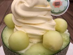 哈密瓜冰淇淋-玲婧胡同·生日蛋糕·餐厅(嘉里城店)