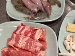 -金滏山烤肉·海鲜·火锅自助餐厅(襄阳万达店)