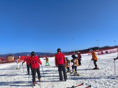 -鳌山滑雪度假区