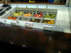 自助取餐区-三佰瑞冻酸奶(凯德MALL店)