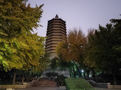 -玲珑塔公园