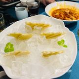 一家非常无论是服务还是菜品都非常棒的餐厅！