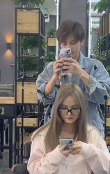 -藤野造型烫染·漂发