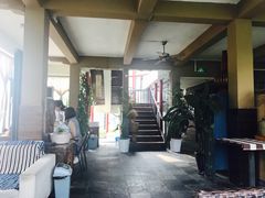 -榴莲咖啡馆