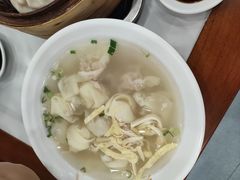 -老西白点心店