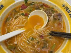 -粉小主·贵州酸汤牛肉粉(南京仙林金鹰店)