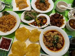 话梅排骨-令氏家外家周秦食府(高新店)