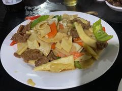 鲜笋炒牛肉-天程知味园