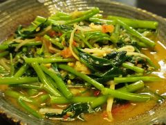 酸笋炒空心菜-浩海火燒雲傣家菜(静安芮欧店)