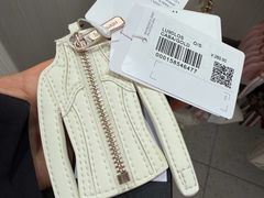 -lululemon(万象城店)