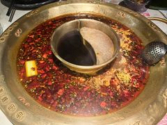 -哥老官重庆美蛙鱼头(西湖银泰十一哥店)