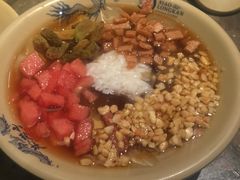 -小龙坎火锅(湖滨银泰in77店)