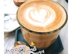 -UNI UNI(环亚凯瑟琳店)