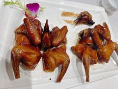 -景月阁空中食府(希尔顿酒店)