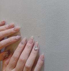 -雪儿·YuKi美甲美睫皮肤管理Salon