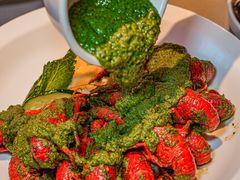 -龙巢盱眙龙虾·牛蛙·烧烤宵夜(八卦岭店)