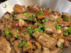 -黄泥岗·地道湖北菜(奥特莱斯店)