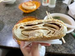 烧饼-清真喜兰老丁羊汤特色小吃