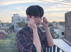 -BULB STUDIO 巴柏明星发型工作室