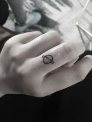 -SNOW TATTOO STUDIO