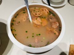 -绿草地·湘菜(7mall店)